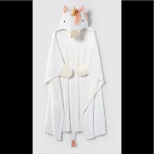 Pillowfort -Plush Faux Fur Unicorn 3-Dimensional Hooded Blanket 40” x 50”